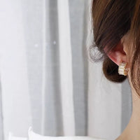 Women C-Shaped Simple Stud Earring