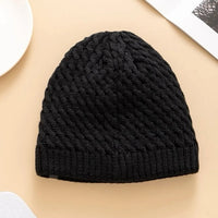 Men Letter Label Detail Knit Beanie